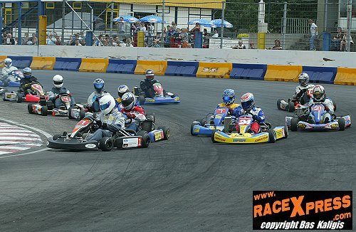 125 cc Automaat in de 1e bocht!